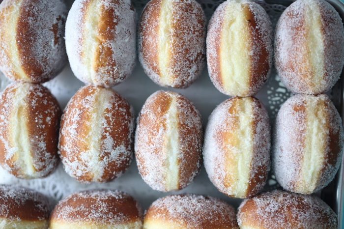 Lag deilige donuts uten frityr: En enkel og smakfull oppskrift