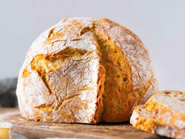 Glutenfritt surdeigsbrød: En enkel og smakfull oppskrift