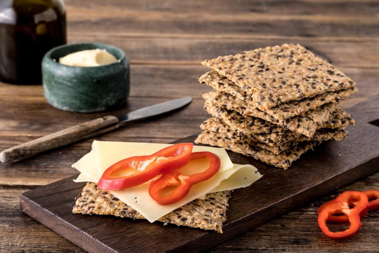 Glutenfrie knekkebrød: Lag ditt eget sunne og sprø brød