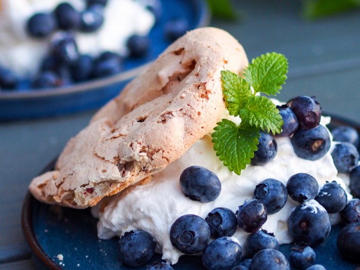 Yoghurtkrem oppskrift: Lag en luftig og deilig dessert