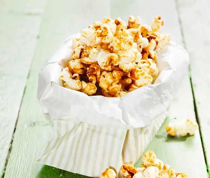 Popcorn oppskrift: En komplett guide til å lage perfekte popcorn