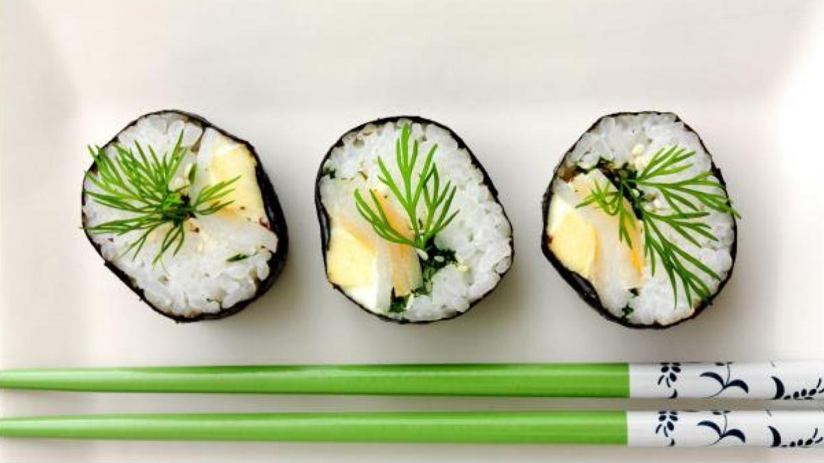 Enkle sushi oppskrifter for nybegynnere