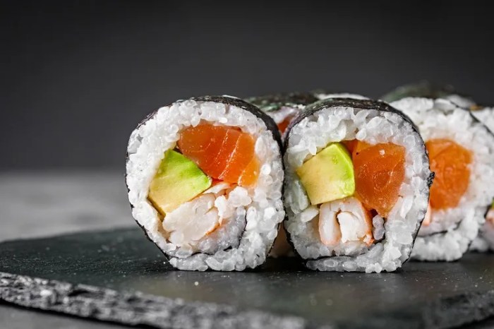 Lær å lage maki sushi hjemme med denne enkle oppskriften