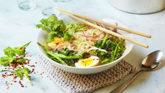 Lag deilig vegetarisk ramen med vår enkle oppskrift