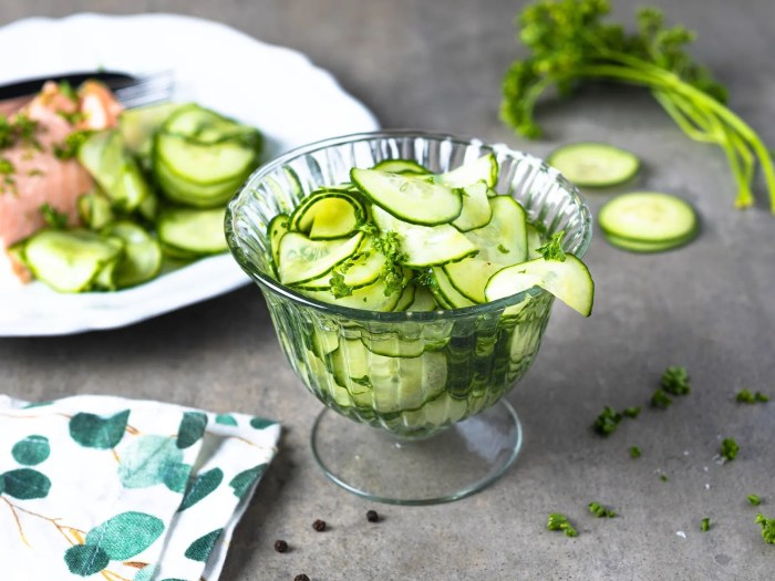 Oppskrift agurksalat: En forfriskende guide til den perfekte sommersalaten