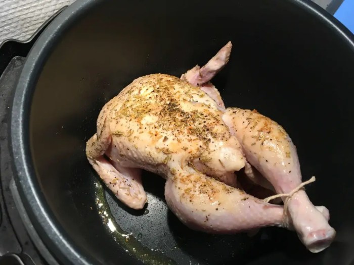 Slow cooker kylling oppskrift: Mør og saftig kylling på en enkel måte