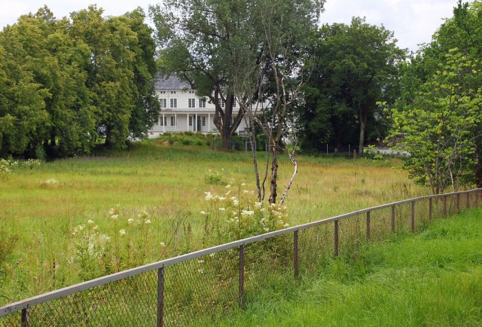 Linderud GåRd Omvisning, Utforsk Historien På Linderud GåRd Med En Omvisning I Herskapelige Omgivelser!