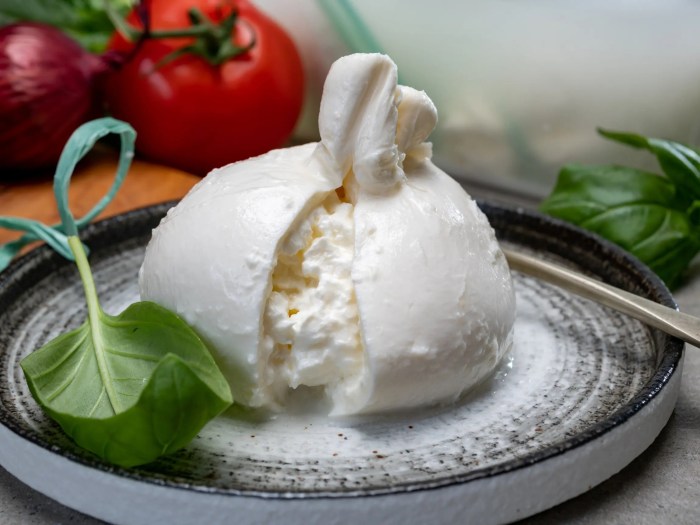 Lag din egen burrata hjemme: En komplett guide