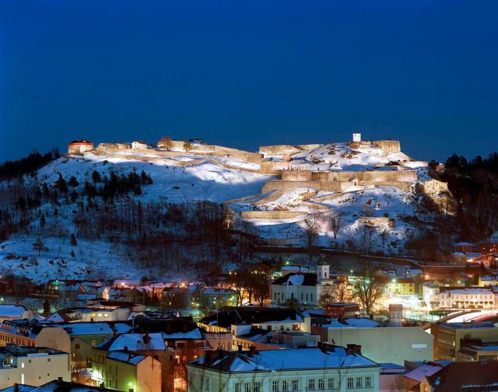 Omvisning Fredriksten Festning, Bli Med På En Omvisning På Fredriksten Festning Og Opplev En Viktig Del Av Norsk Historie!