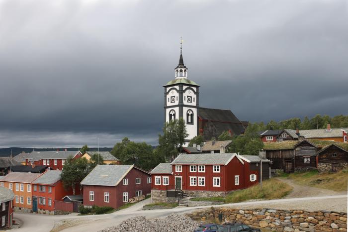 Omvisning RøRos Kirke, Bli Med På Omvisning I RøRos Kirke Og Opplev Et Av Norges Vakreste Kirkebygg!