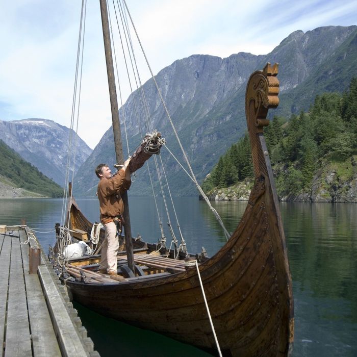 Omvisning Vikingenes Siste Reise 18 Februar, Utforsk Vikingtiden Med En Omvisning 18. Februar – Oppdag Vikingenes Siste Reise!