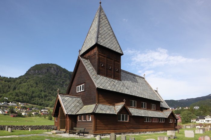 RøLdal Stavkirke Omvisning, Opplev Norsk Kirkearkitektur Med En Omvisning I RøLdal Stavkirke – En Reise Gjennom Tid!