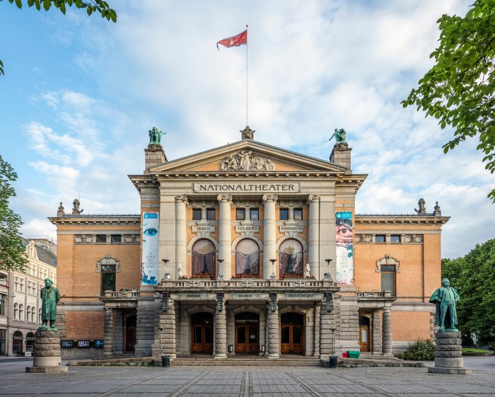 Oslo Nationaltheatret Omvisning, Bli Kjent Med En Av Norges Viktigste Kulturinstitusjoner Med En Omvisning På Nationaltheatret I Oslo!