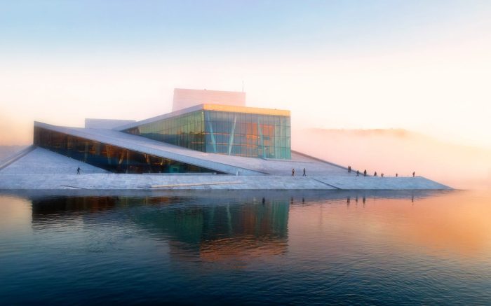 Operaen I Oslo Omvisning, Utforsk Operahuset I Oslo Med En Omvisning – En Reise Gjennom Musikkens Og Arkitekturens Verden!