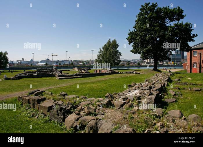 Omvisning Middelalderparken 2018, Utforsk Middelalderens Oslo Med En Omvisning I Middelalderparken – Tilbake Til 2018!