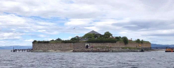 Omvisning På Munkholmen, Oppdag Trondheims Historie Med En Omvisning På Munkholmen – En øY Full Av Fortellinger!