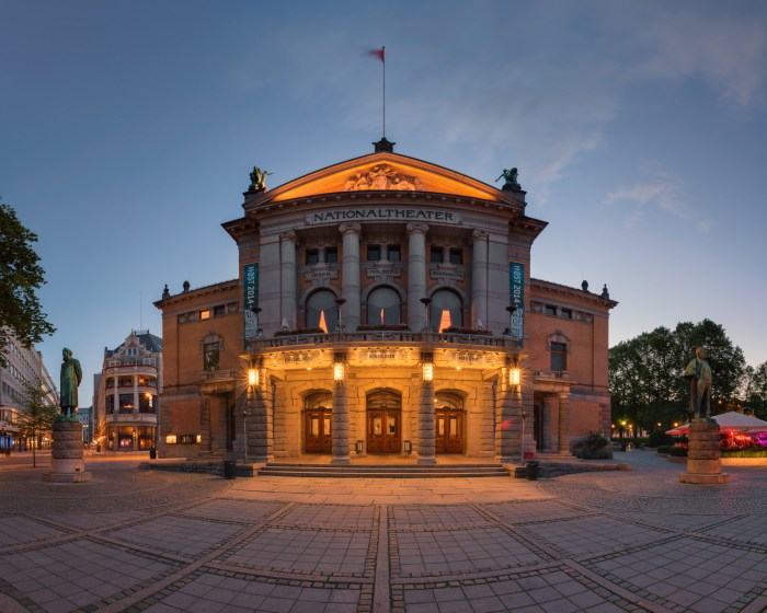 Oslo Nationaltheatret Omvisning, Bli Kjent Med En Av Norges Viktigste Kulturinstitusjoner Med En Omvisning På Nationaltheatret I Oslo!